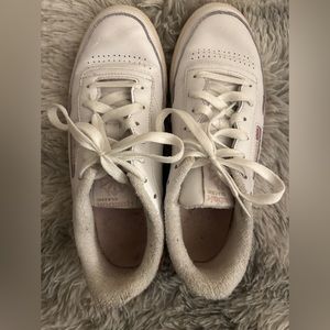 Reebok Club C Revenge pink and white size 8 no box